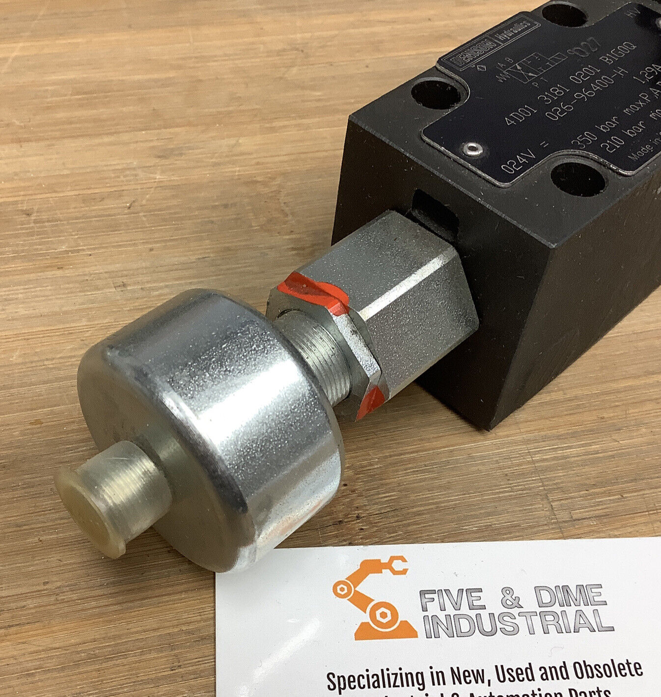 Denison Hydraulics 4D01-3181-0201-B1G0Q Solenoid Valve 24VDC (CL285)