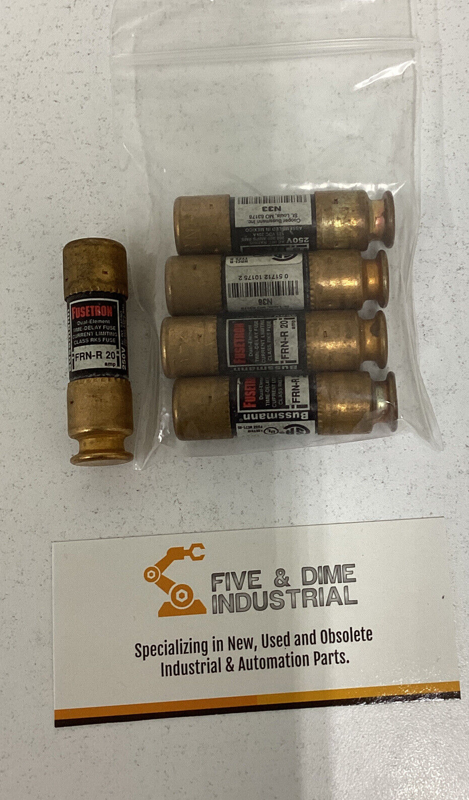 Bussmann Fusetron  Lot of (5)  New FRN-R-20  Time Delay Fuses (CL176)