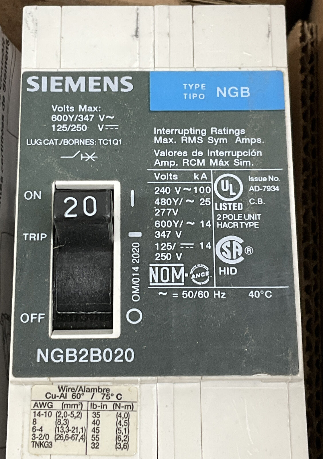 SIEMENS NGB2B020B  2-POLE 20 AMP 600V 14KA CIRCUIT BREAKER (RE248)