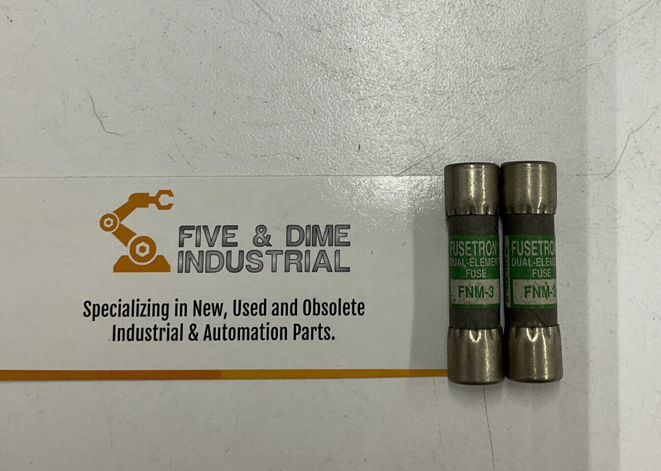 Bussmann / Fusetron FNM-3 Lot of 2 Dual-Element Fuse 3A 250V (YE179)