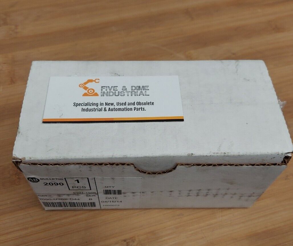 Allen Bradley 2090-U3BB-D44 New Ser. B  Module  (YE151)