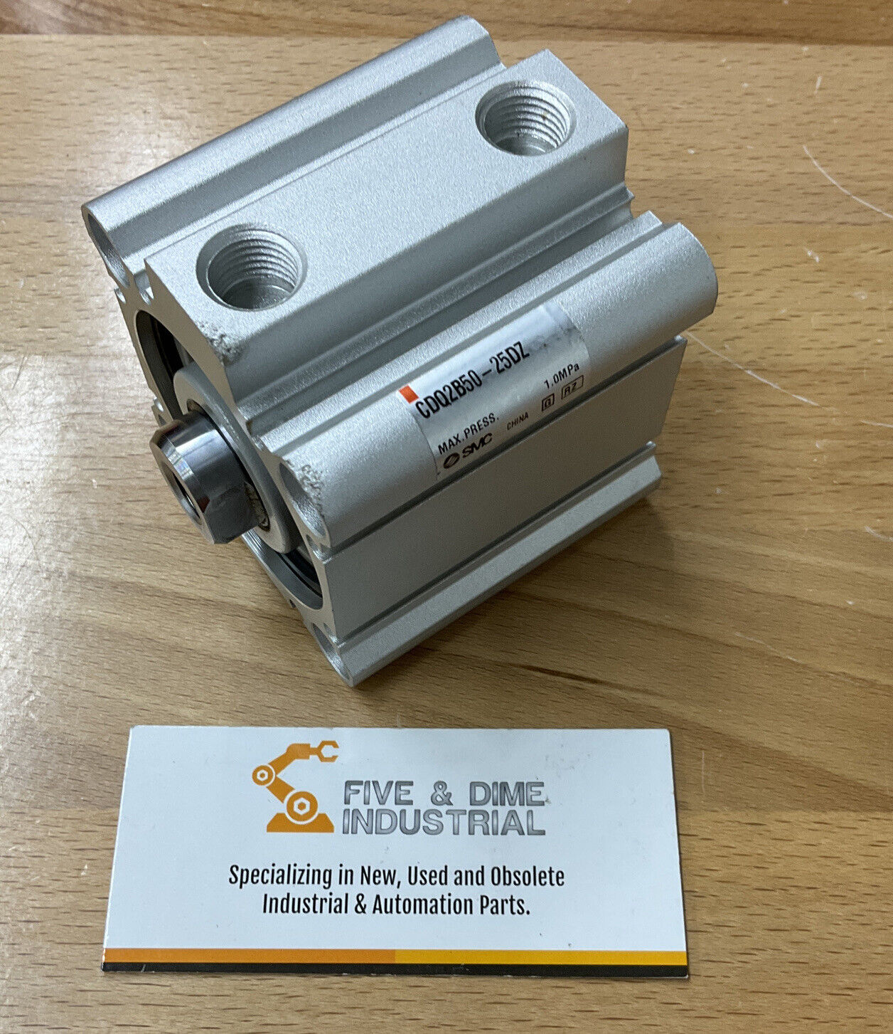 SMC CDQ2B32-25 DZ Pneumatic Cylinder  (YE161)