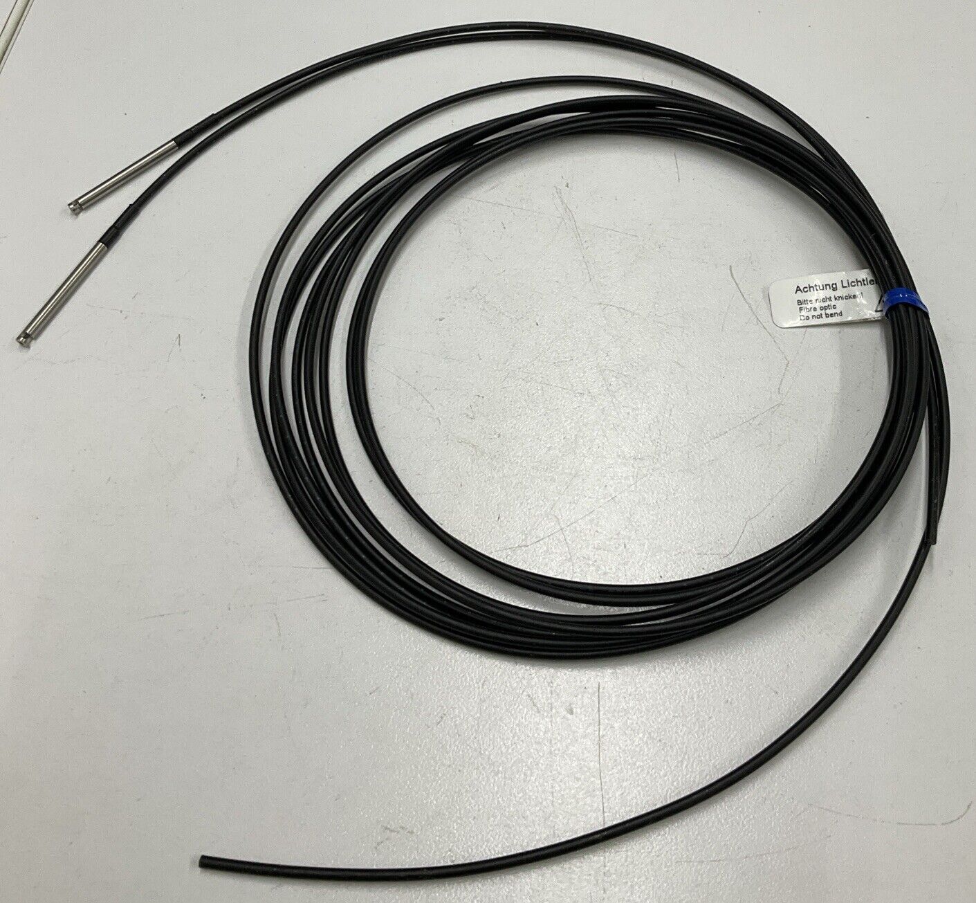 IFM E20714  FE-11-E-V-E3R Fiber Optic Sensor 2 meters (CL250)