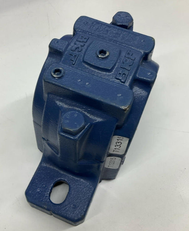 SKF SAF-510 Split Pillow Block Housing w/ LER-20 Ring