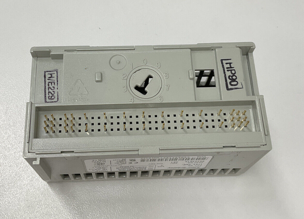 Allen Bradley 1794-0WB Ser.A Flex I/O Output Module (CL250)