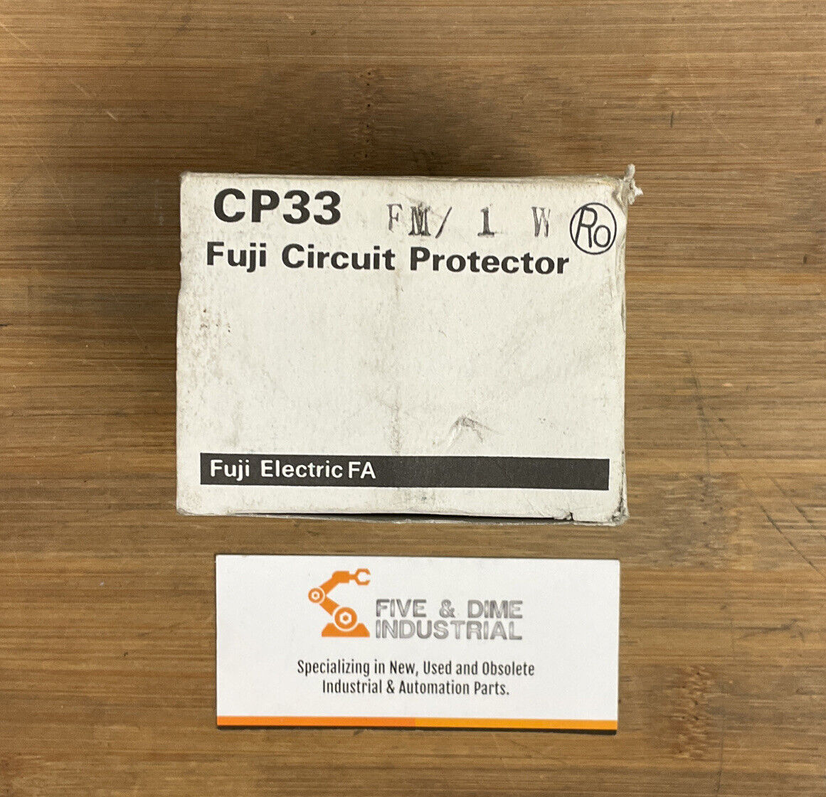 Fuji Electric CP33FM/1W New CIRCUIT PROTECTOR 1A AC220V (BL119)