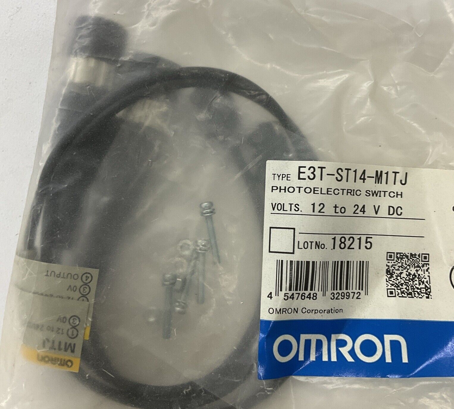 OMRON E3T-ST14-M1TJ New Photoelectric Switch 12-24 VDC 0.3M  (BL104)