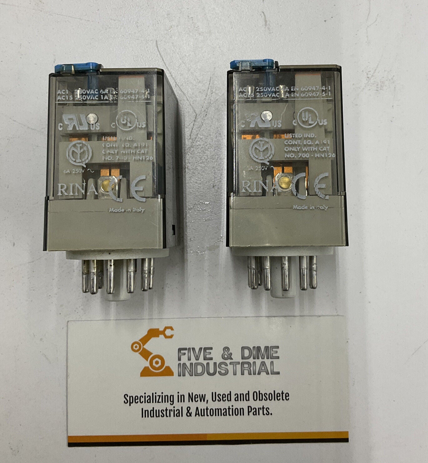 Allen Bradley 700-HAX3Z24-3-4 Lot of 2 Relay 24VDC Coil (RE106)