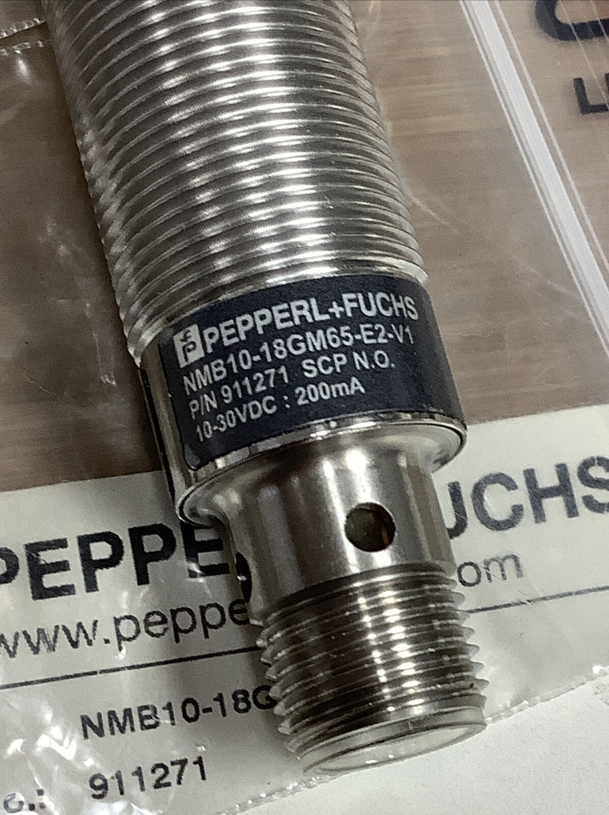 Pepperl Fuchs NMB10-18GM65-E2-V1 New Proximity Switch 911271 (BL101)