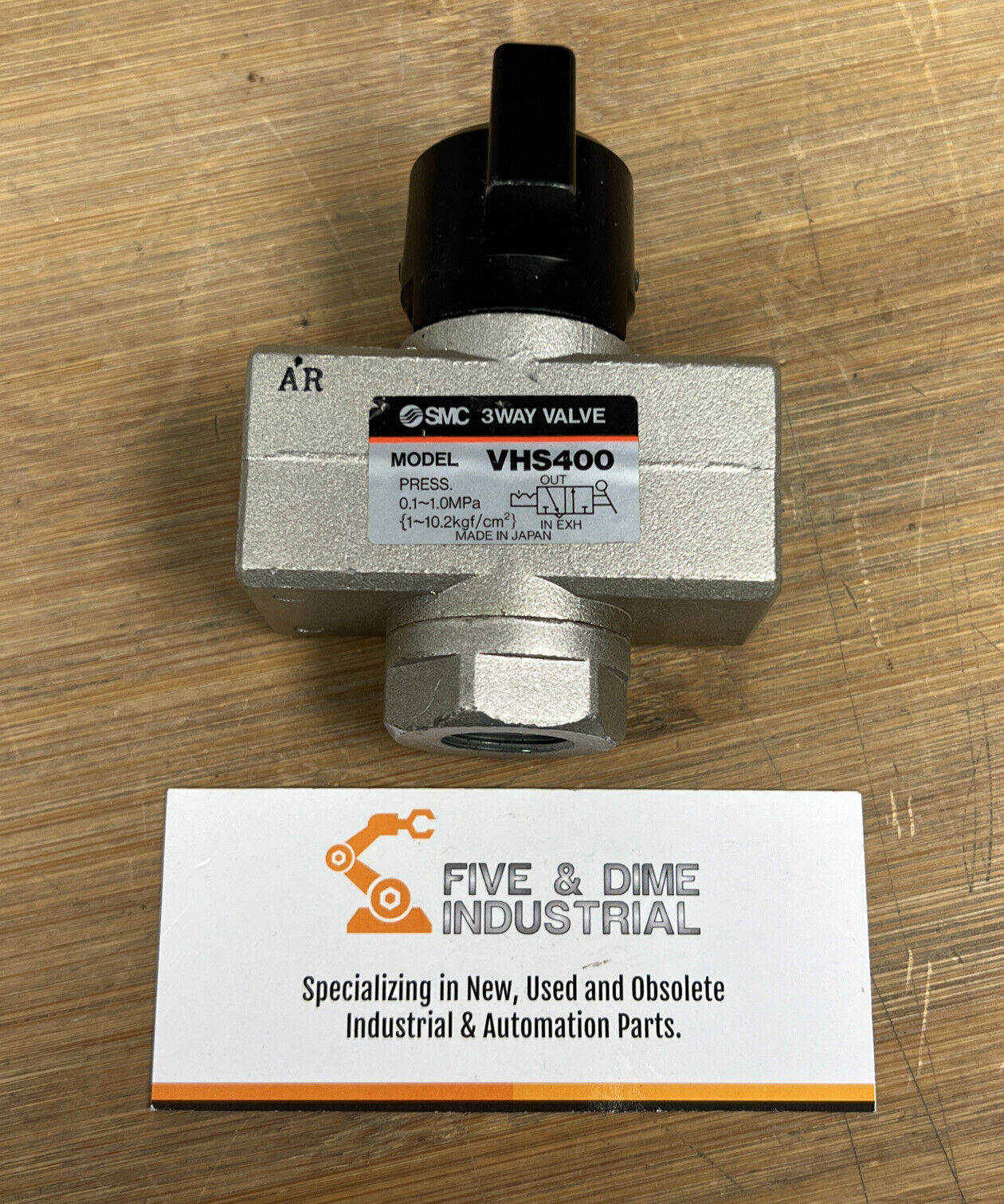 SMC VHS400 3-Way Valve 3/8 NPT 145 PSI Max (GR132)