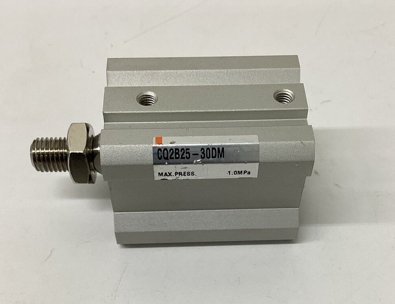 SMC CQ2B25-30DM Pneumatic Cylinder 25mm Bore, 30mm Stroke (RE170)