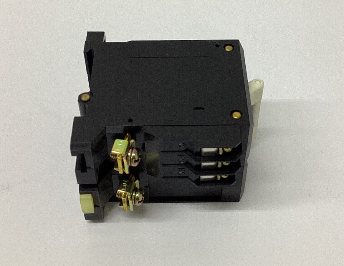 IDEC NRC211L-1A New 1AMP 2-Pole Circuit Breaker (YE154)