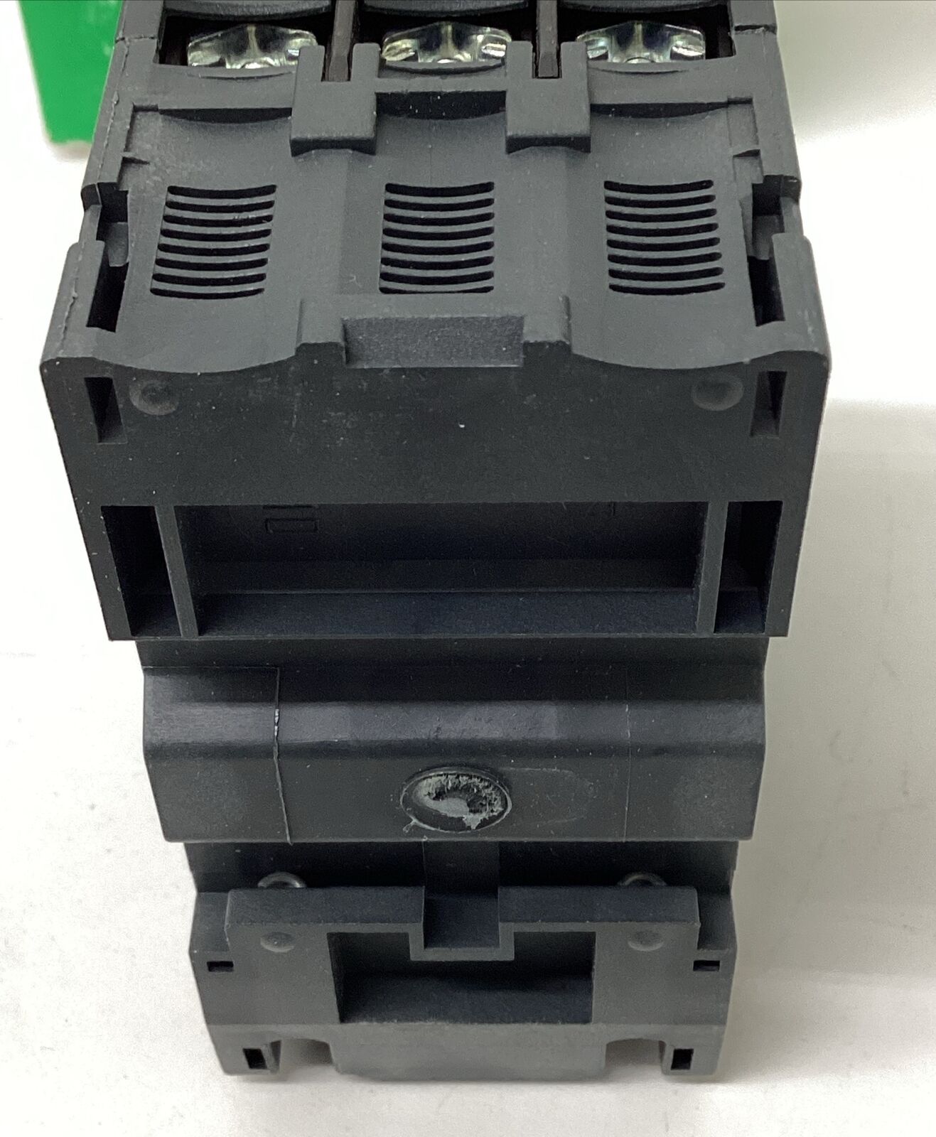 Schneider Electric GV2ME16 Motor Circuit Breaker 9-14A (BK168)