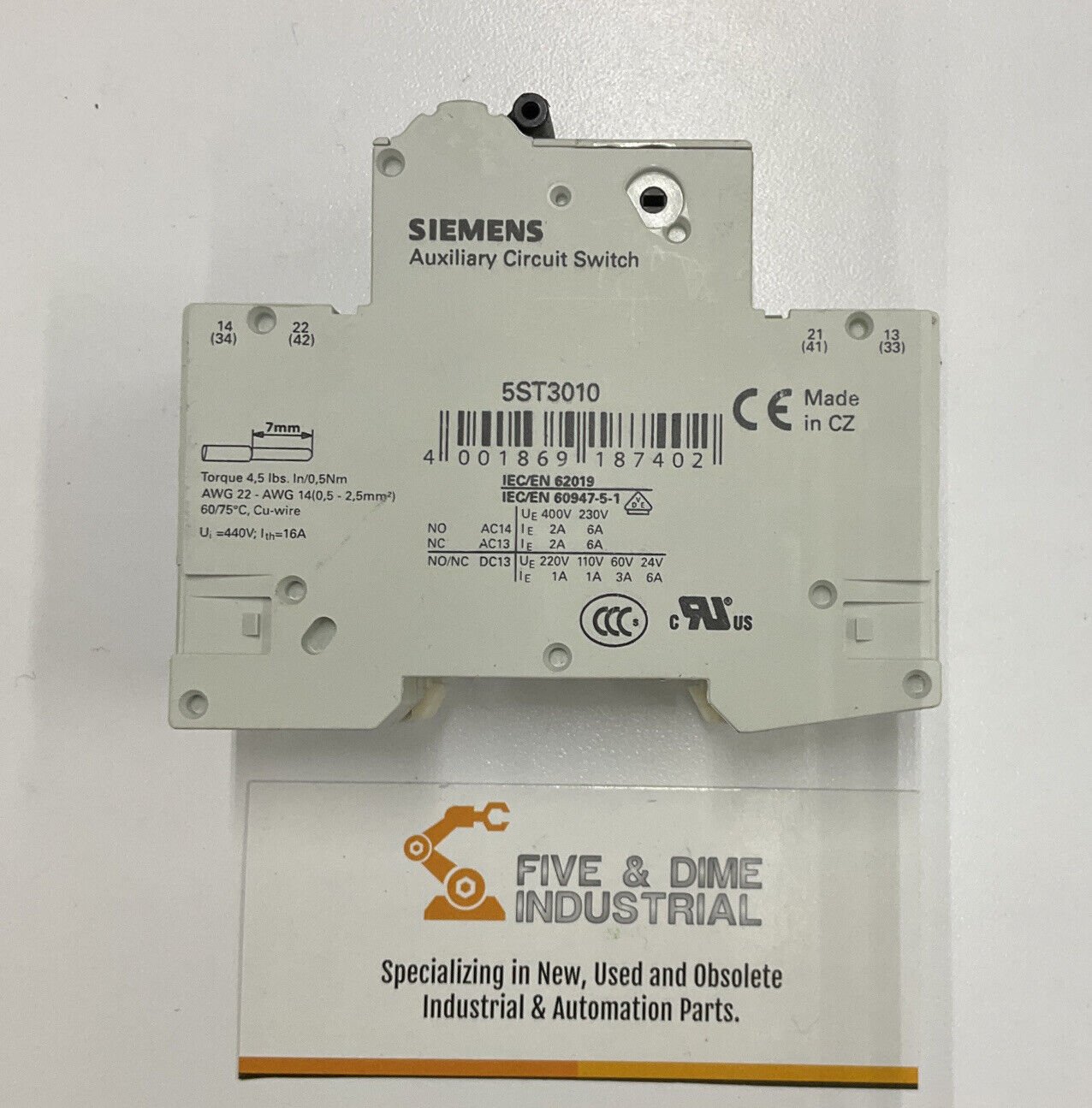 Siemens 5SY4110-8  Circuit Breaker w/ 5ST3010 Auxiliary Circuit Switch (BL225)