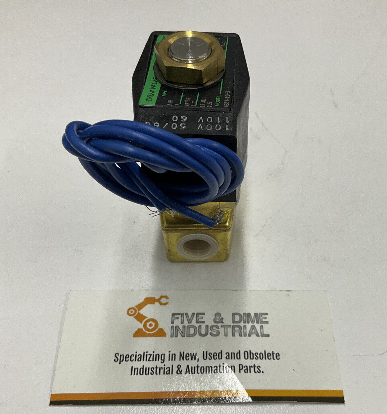 CKD AB31-02-3 New Solenoid Valve AC100V (YE174)