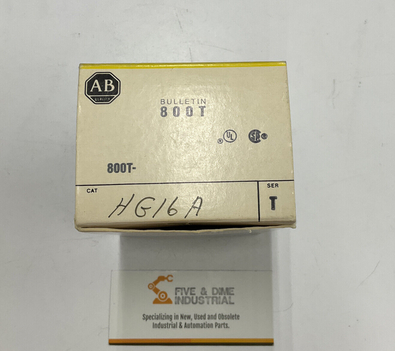 Allen Bradley 800T-HG16A Selector Switch Ser. T Industrial Controls  (YE222)