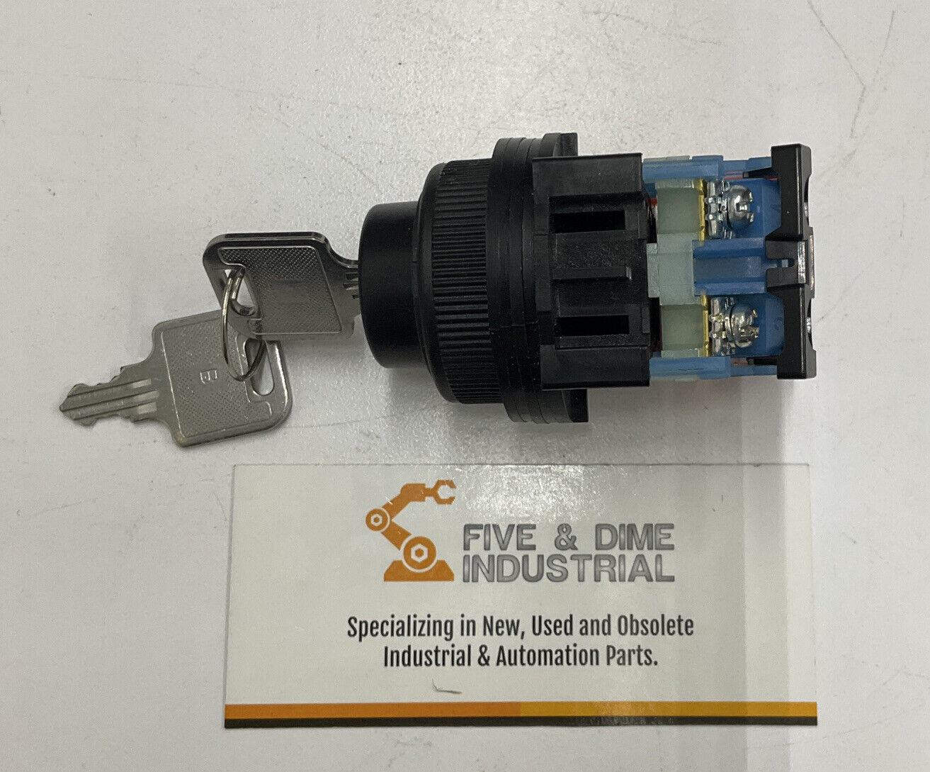 Fuji Electric R30JR-3B New Selector Switch 3-Position (RE121)