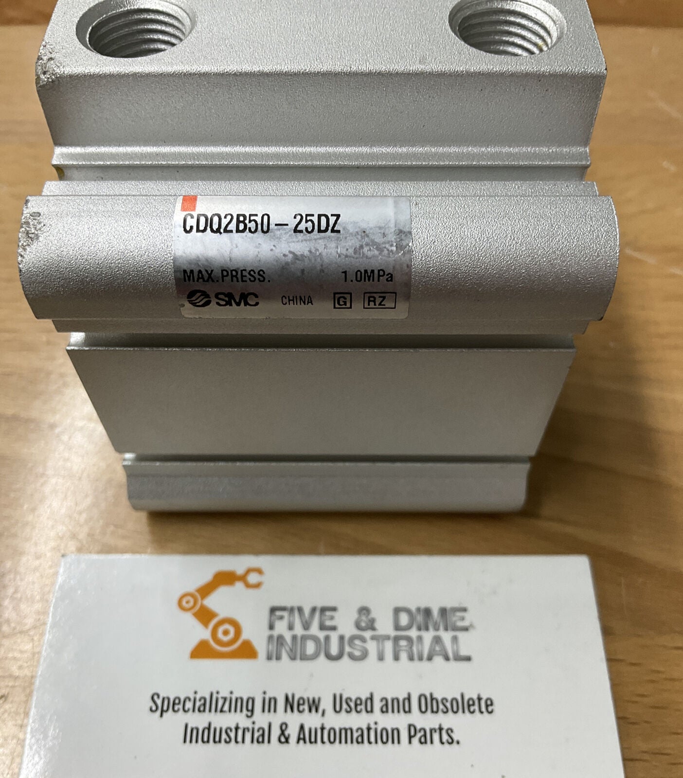 SMC CDQ2B32-25 DZ Pneumatic Cylinder  (YE161)