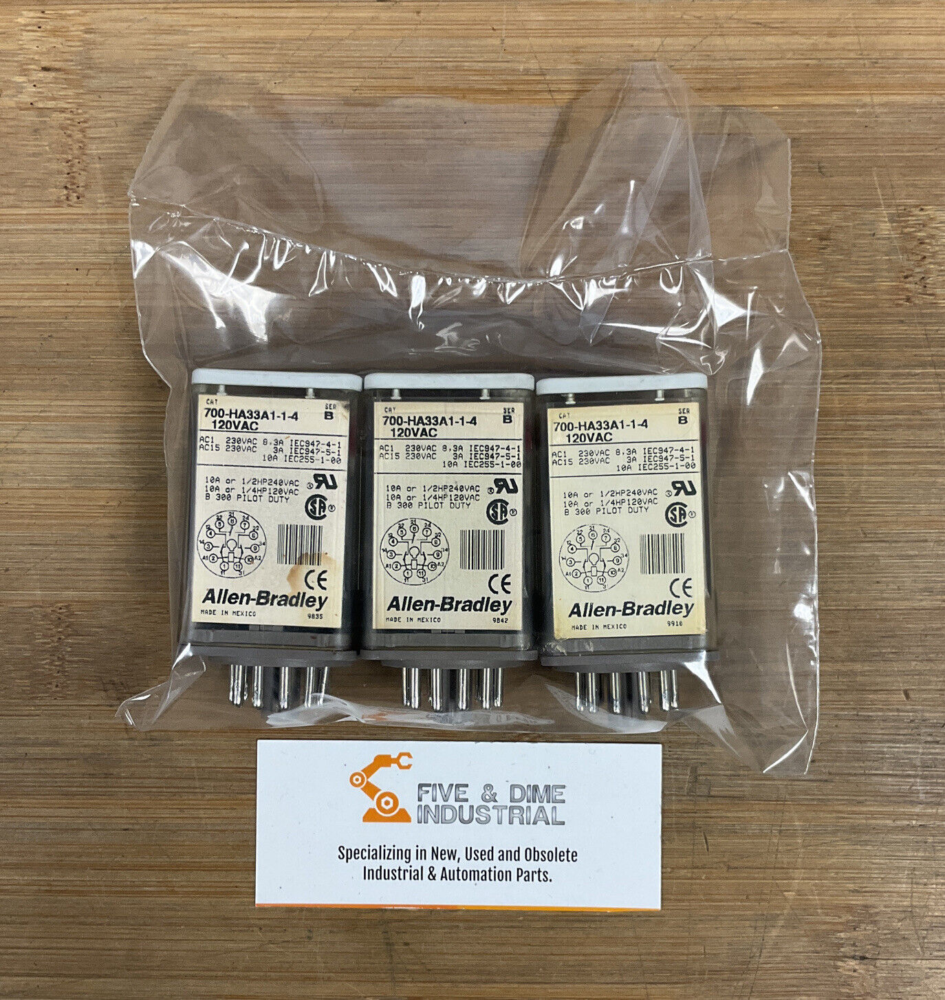 Allen Bradley 700-HA33A1 1-1-4 Lot of 3  Relays 120VAC (BK111)