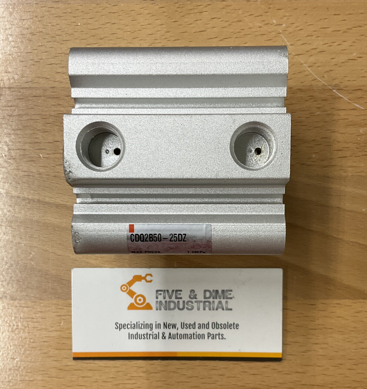 SMC CDQ2B32-25 DZ Pneumatic Cylinder  (YE161) - 0