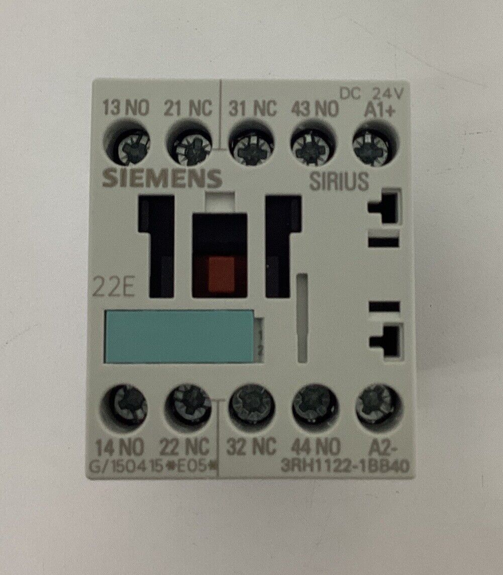 Siemens 3RH1122-1BB40  24VDC Control Relay Contactor (YE256) - 0