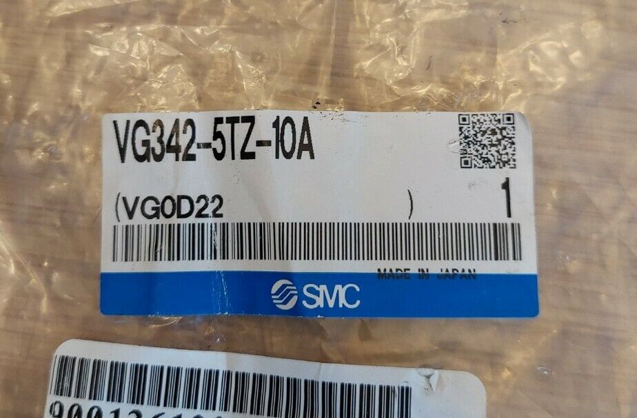 SMC VG342-4G-10A Solenoid Valve 24VDC  (RE218)