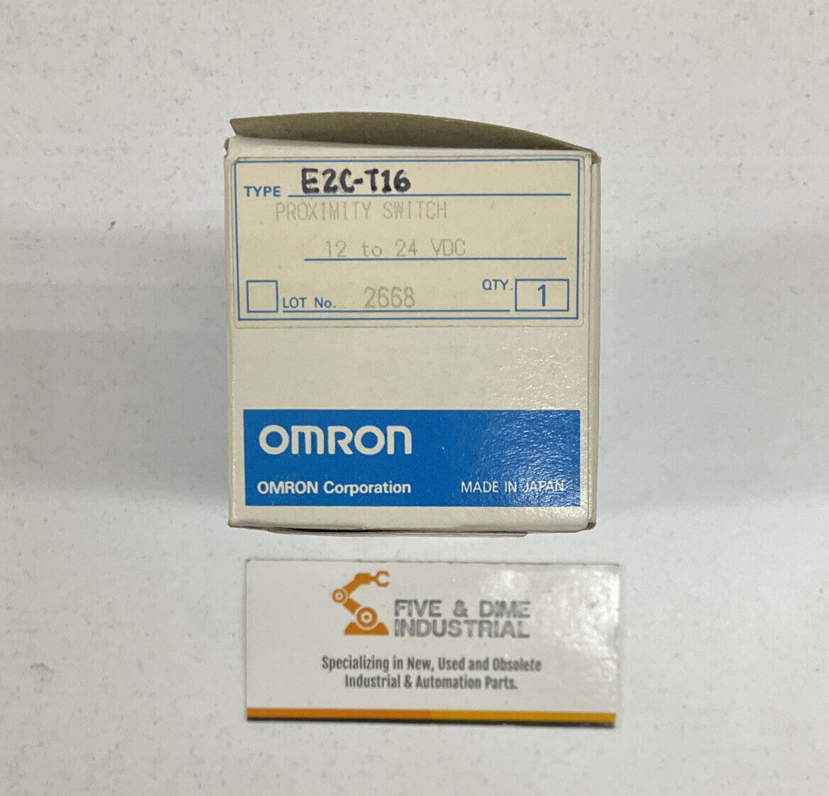 OMRON E2C-T16 New Proximity Switch Amplifier  (RE103)