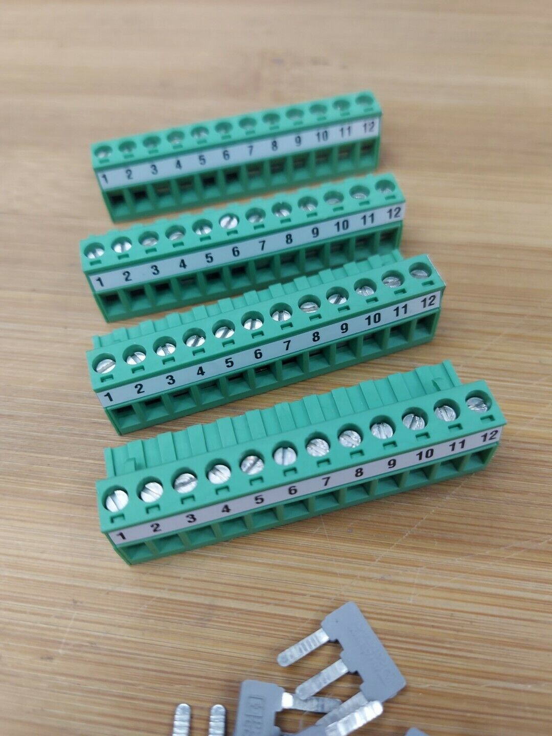 Phoenix Contact Lot of (4) 12 Pin - Screw Terminal Block w/ Jumpers (YE112)