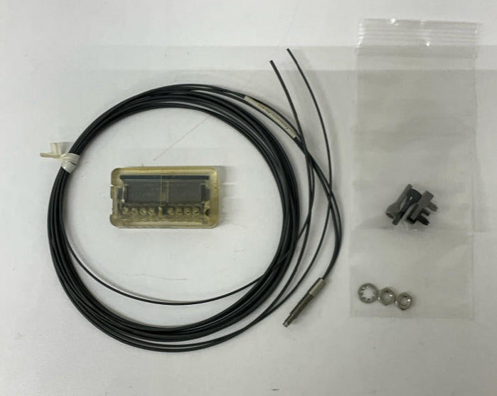 Panasonic SUNX FD-42G / UFD42G Fiber Optic Sensor - 0