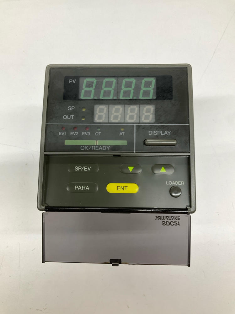 Honeywell Yamatake SDC21 / C210DA00001 Temperature Controller