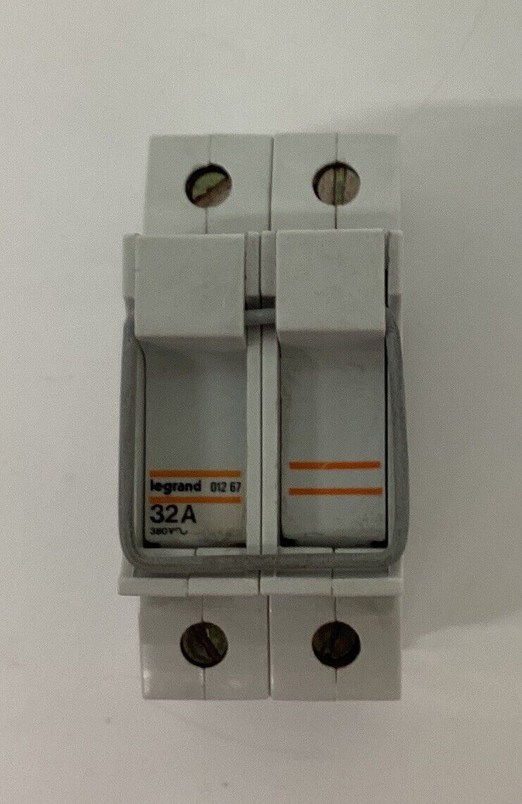 Legrand LEG-01267 / 012-67  2-Pole, DIN Mount, 32A fuse holder (SH101) - 0