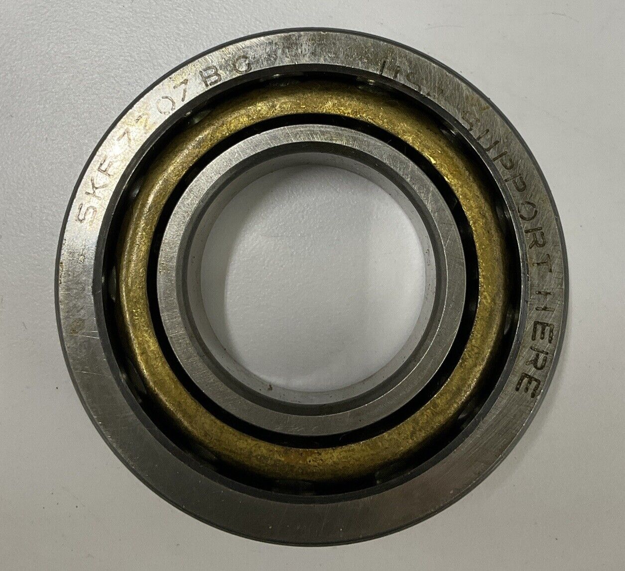 SKF 7207BG Single Row Angular Contact Ball Bearing (BL115)