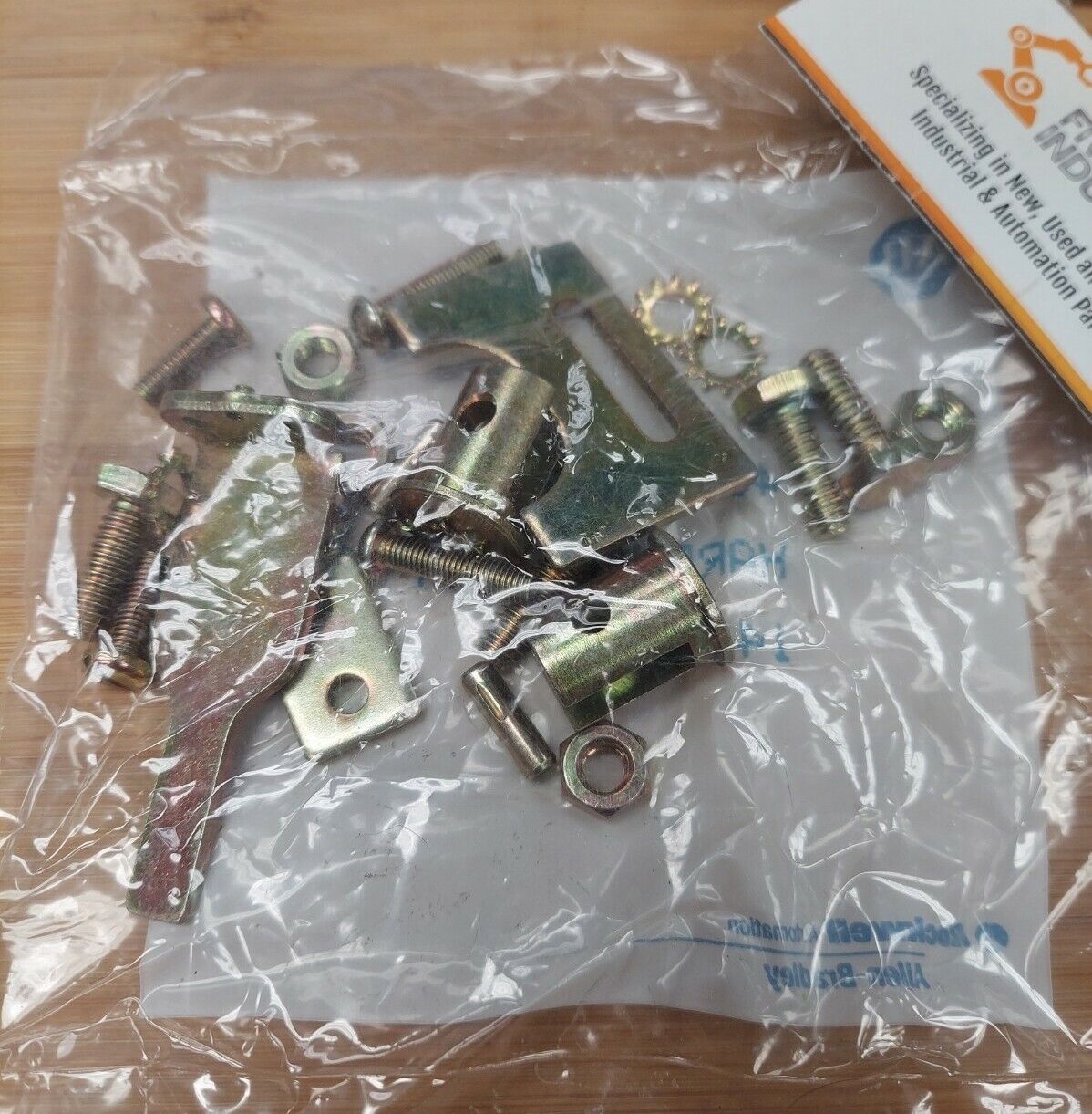 Allen Bradley 40394-317-51 & 40394-472-02 New Complete Door Latch Kit (BK116)