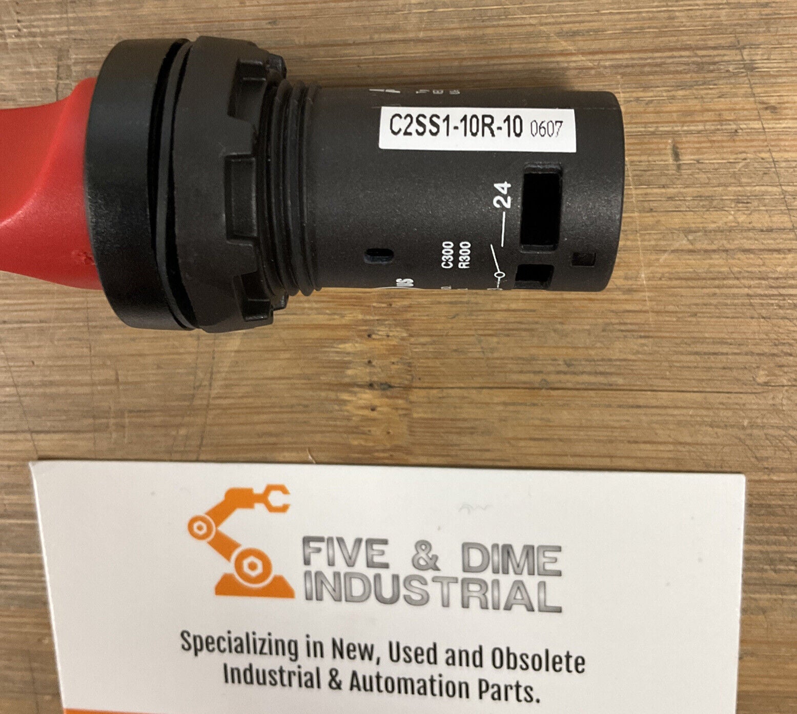 ABB C2SS110R-10 New Red Position Selector Head Switch (BL143)