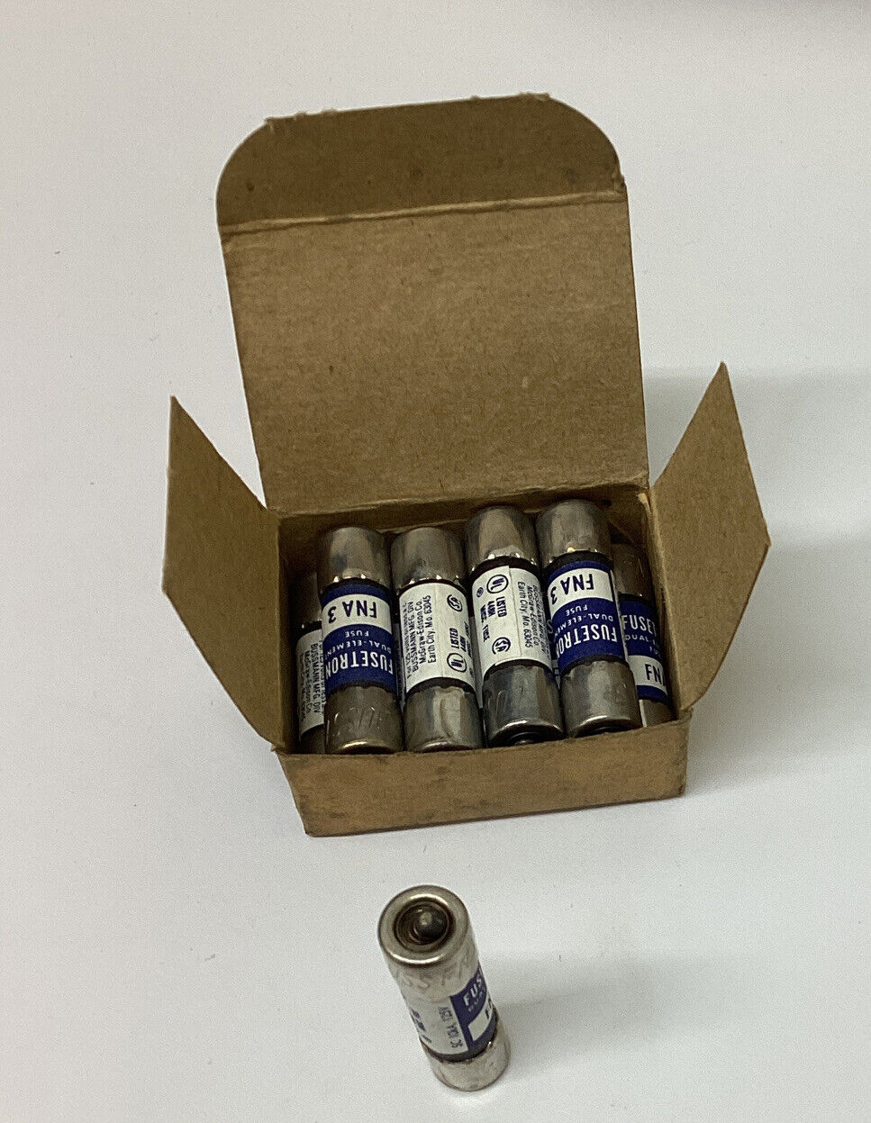 Bussmann Fusetron FNA-3 Box of (10)  3A Dual Element Fuses (GR169)