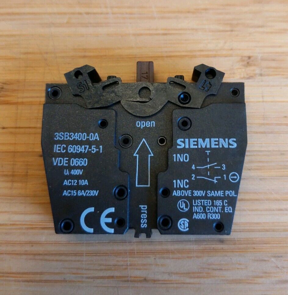 Siemens 3SB3605-0AA61 White Illuminated Pushbutton (YE100)