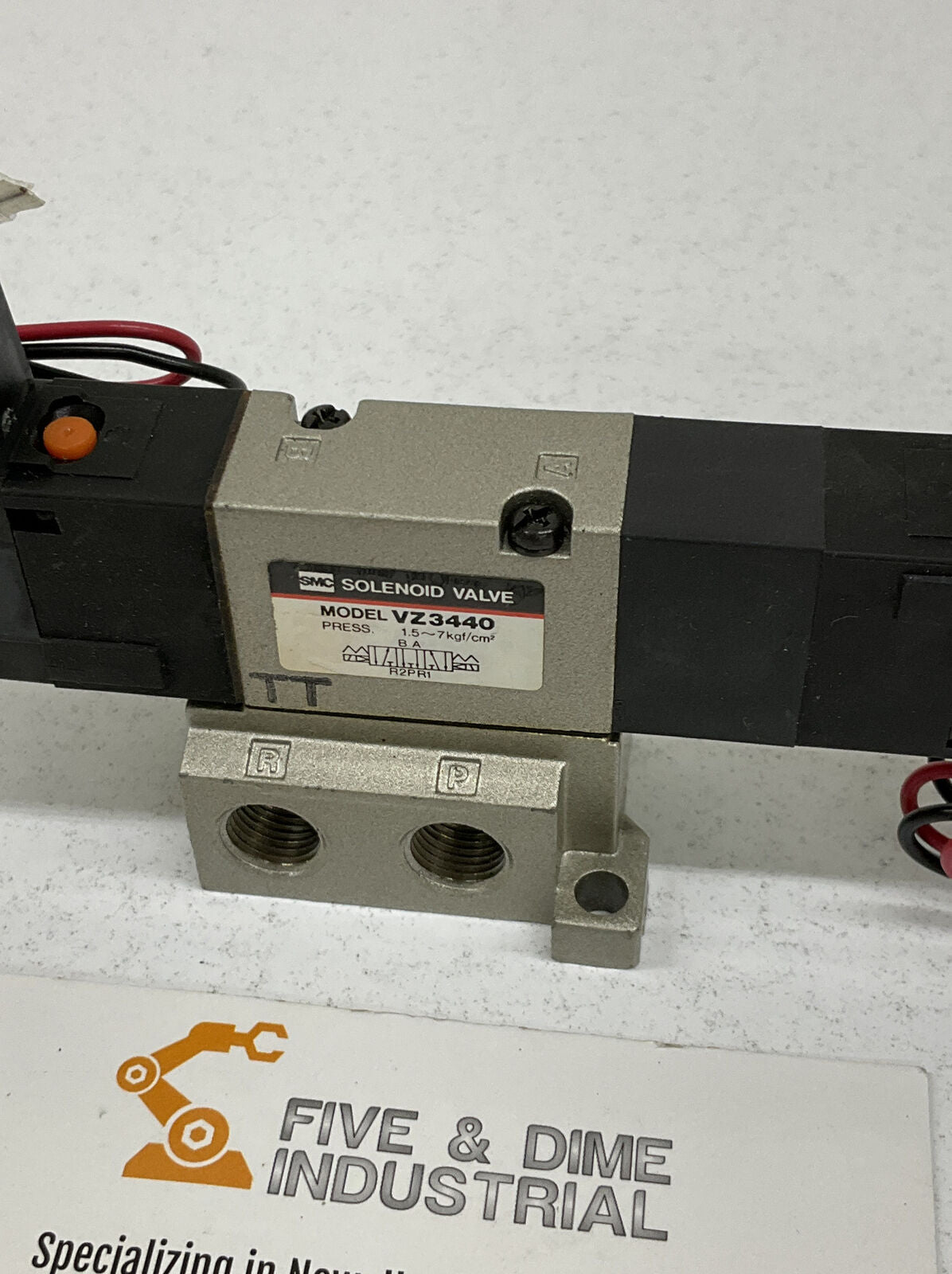 SMC VZ3440 24VDC Solenoid Valve w/ Base (YE163) - 0