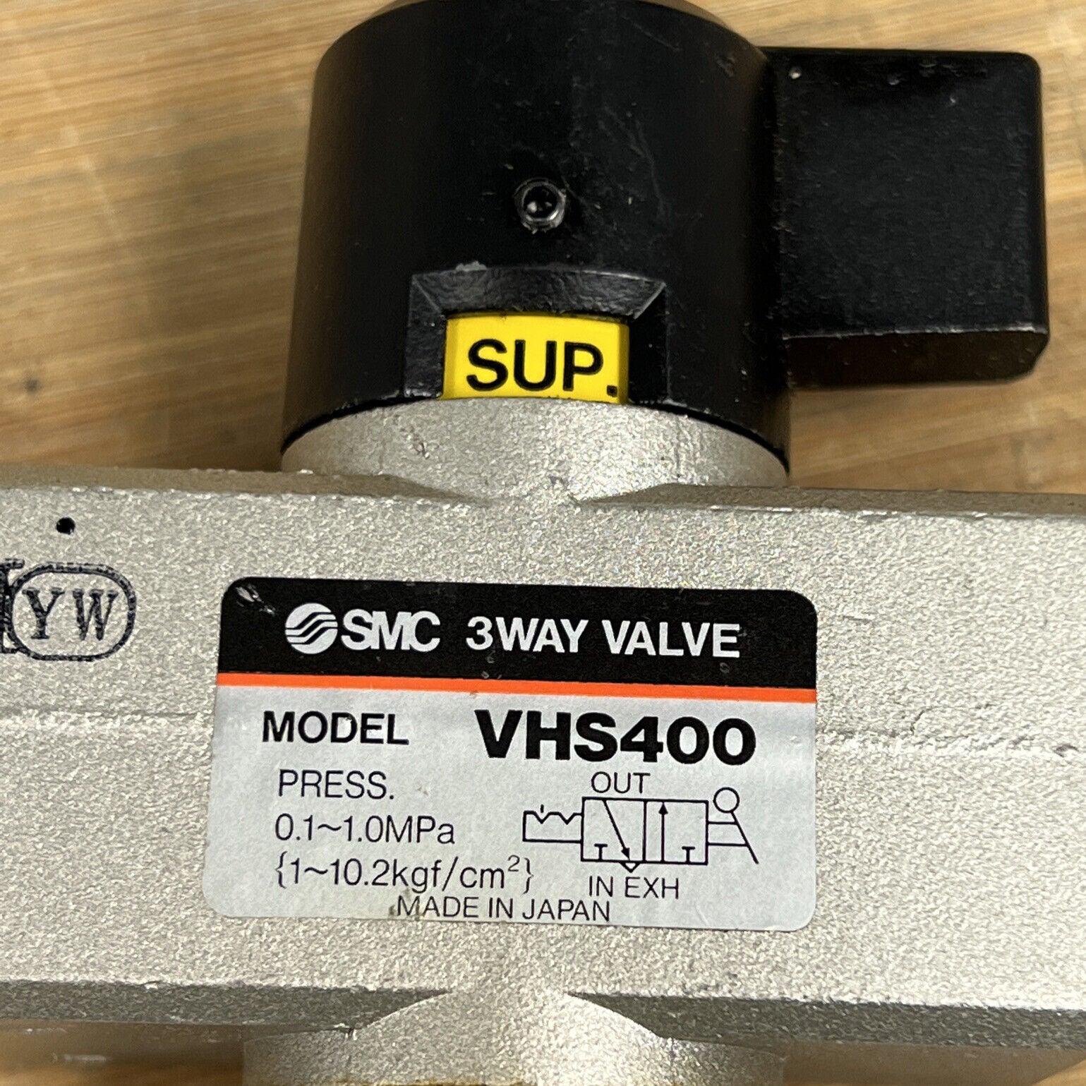 SMC VHS400 3-Way Valve 1/2 NPT 145 PSI Max (GR127) - 0