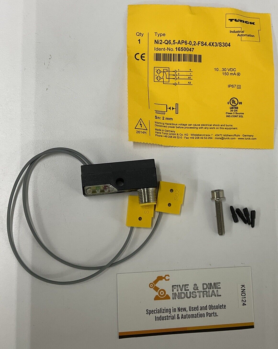 Turck Ni2-Q6 5-ap6-0 2-fs4.4X3/S304  1650047 Sensor sn:2mm (CL337)