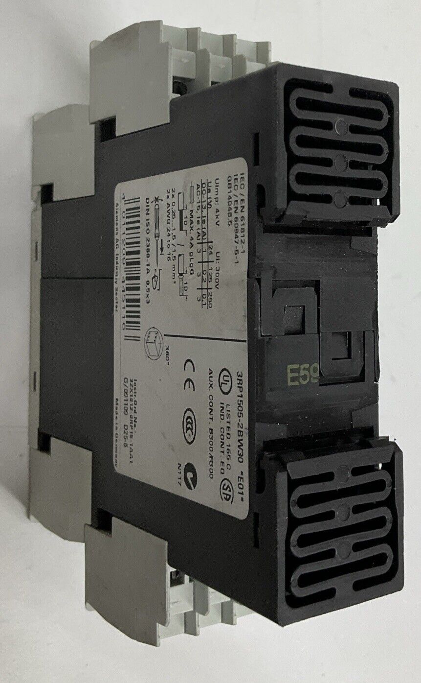 Siemens 3RP1505-2BW30 Solid State Timer Relay  (YE123)