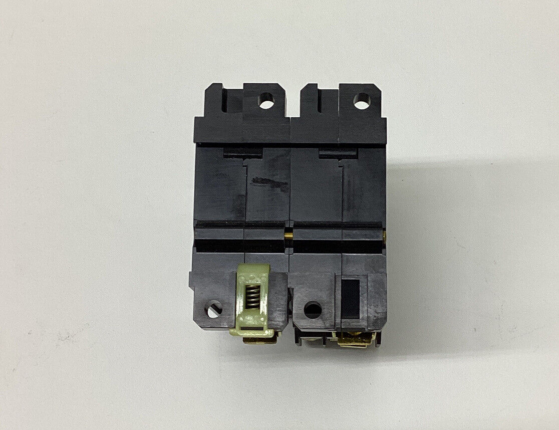 IDEC NRC211L-1A New 1AMP 2-Pole Circuit Breaker (YE154)