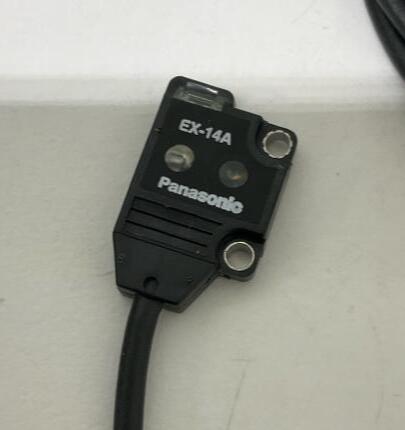 Panasonic SUNX EX-14A / UEX14A Photoelectric Sensor