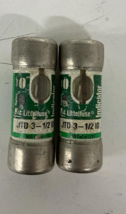 Littelfuse Indicator JTD-3-1/2-ID  3-1/2 Amp Time Delay Fuses Lot of 2