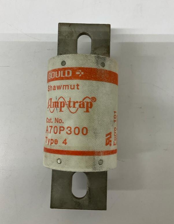 Gold Shawmut A70P300  300AMP, 700VAC Type 4 Fuse