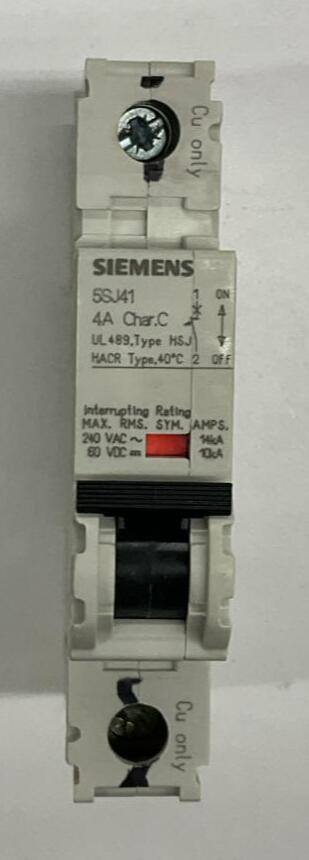 Siemens 5SJ4104-7HG40 4-Amp Circuit Breaker 60VDC, 240VAC