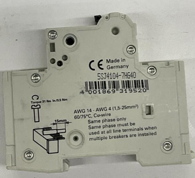 Siemens 5SJ4104-7HG40 4-Amp Circuit Breaker 60VDC, 240VAC - 0