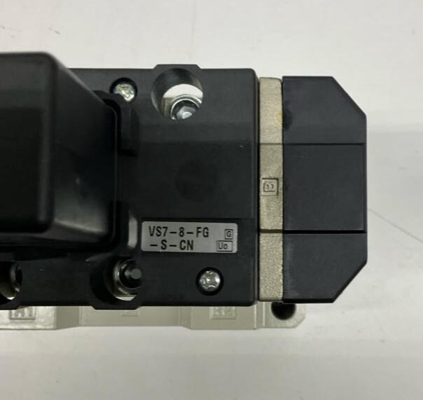 SMC VS7-8-FG-S-CNA03  115VAC Solenoid Pneumatic Valve - 0