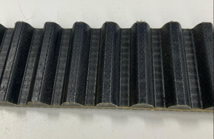 Gates 14MGT-1568-37 / 14M-1568-37 Poly Chain GT Power Timing Belt