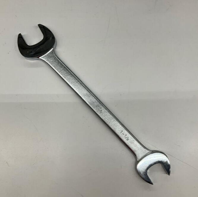 Martin 1737  1-1/4'' x 1-1/8'' Double Head Open End Wrench 13.5'' Long - 0