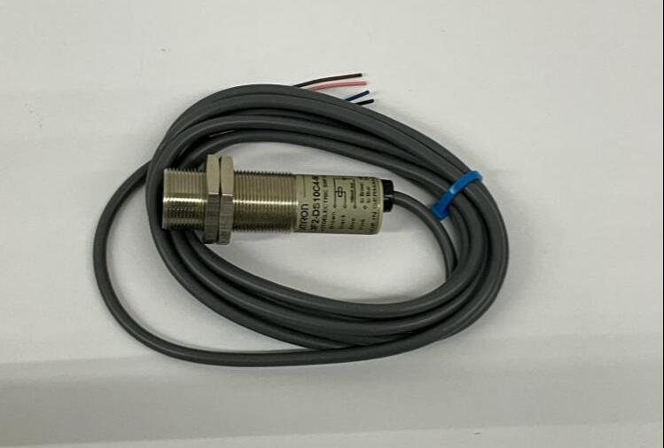 Omron E3F2-DS10C4-M Photoelectric Switch Sensor 10-30VDC